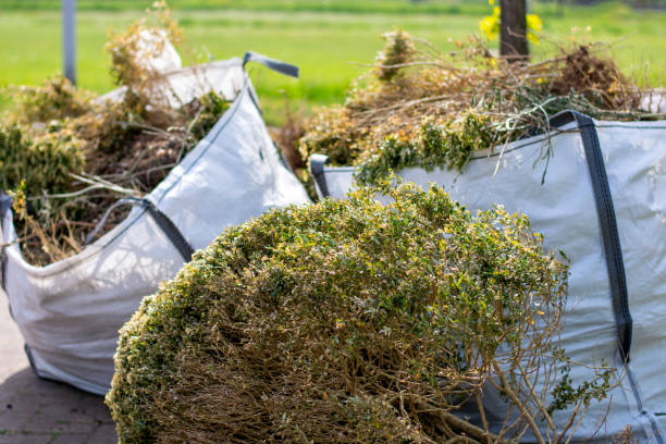 Best Attic Cleanout Services  in Hartville, OH